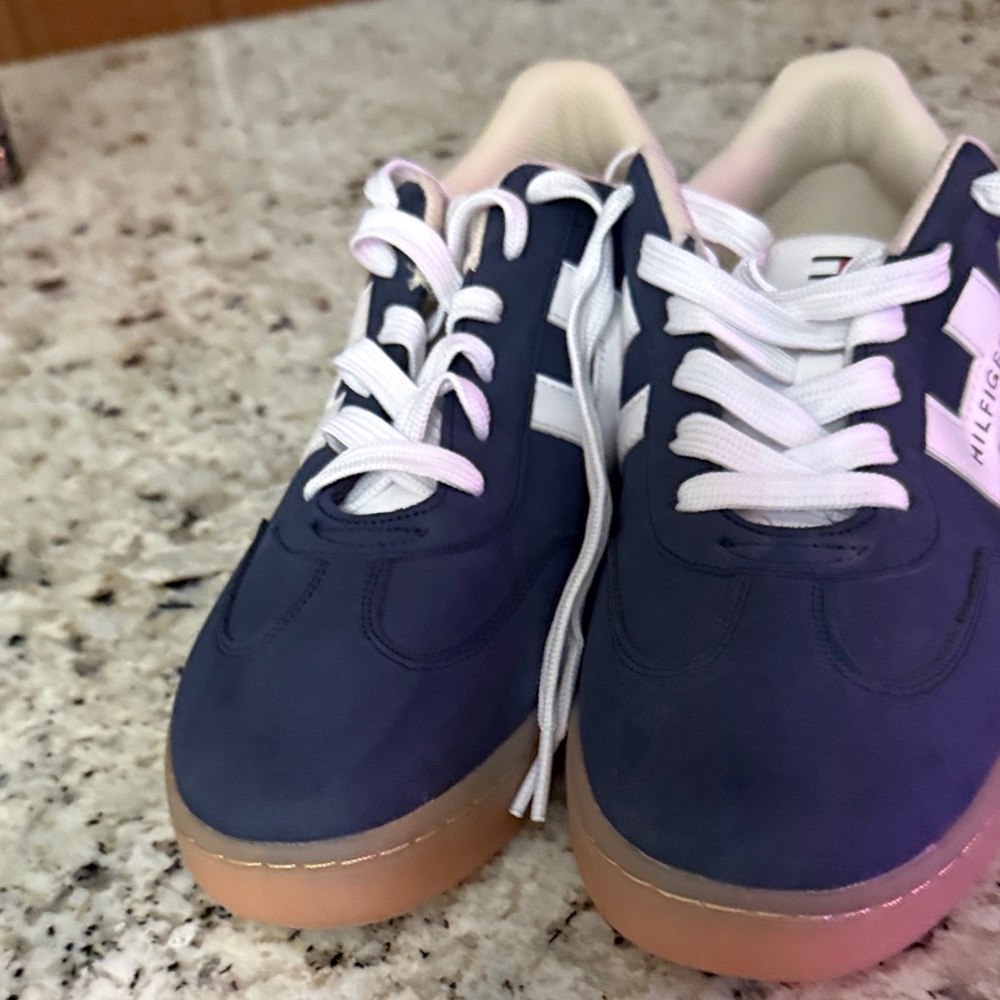Tommy Hilfiger women’s tennis shoes